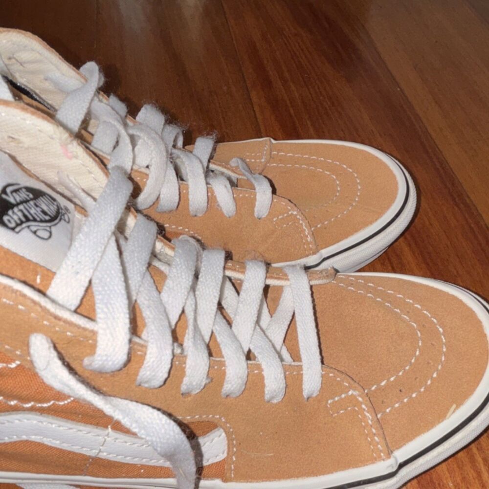 VANS Sk8-Hi Tan & White Canvas Suede High Top Lace-Up Sneakers Men’s - Picture 4 of 10